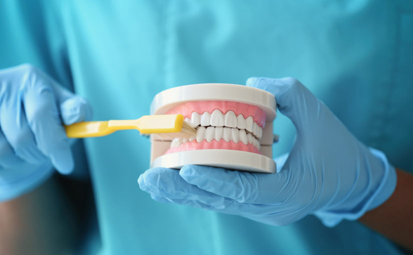 Całościowe leczenie stomatologiczne – odkryj ścieżkę do zdrowego i uroczego uśmiechów.